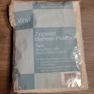 Zippered Mattress Protector